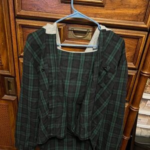 NWOT women’s hooded Green and Black Plaid Jacket
